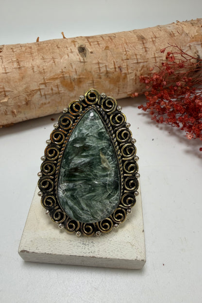 Get Twisted Ring