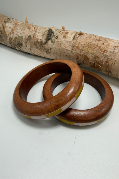 Wooden bangle with clean lines bracelet