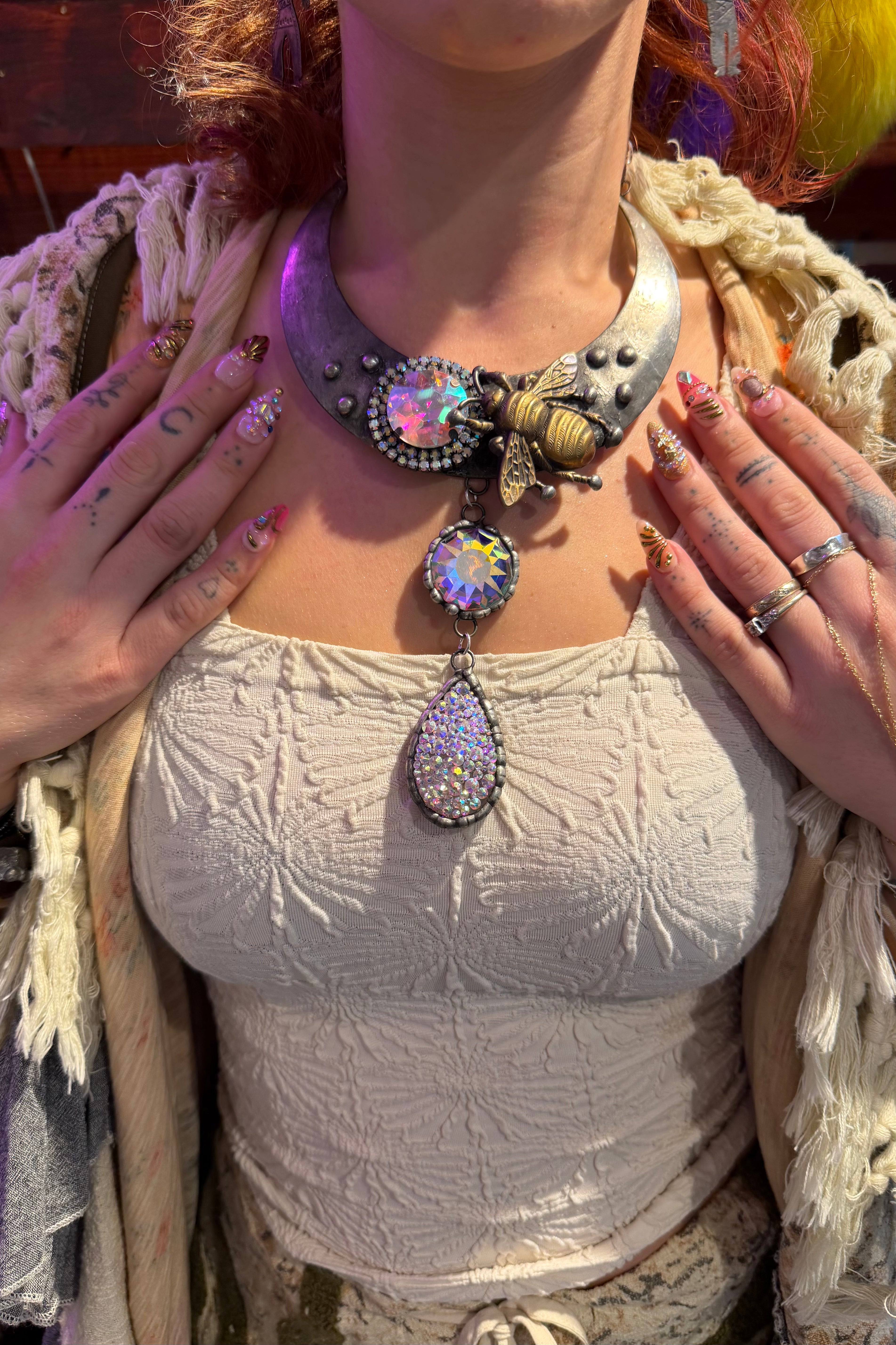 Bee Unique Statement Piece