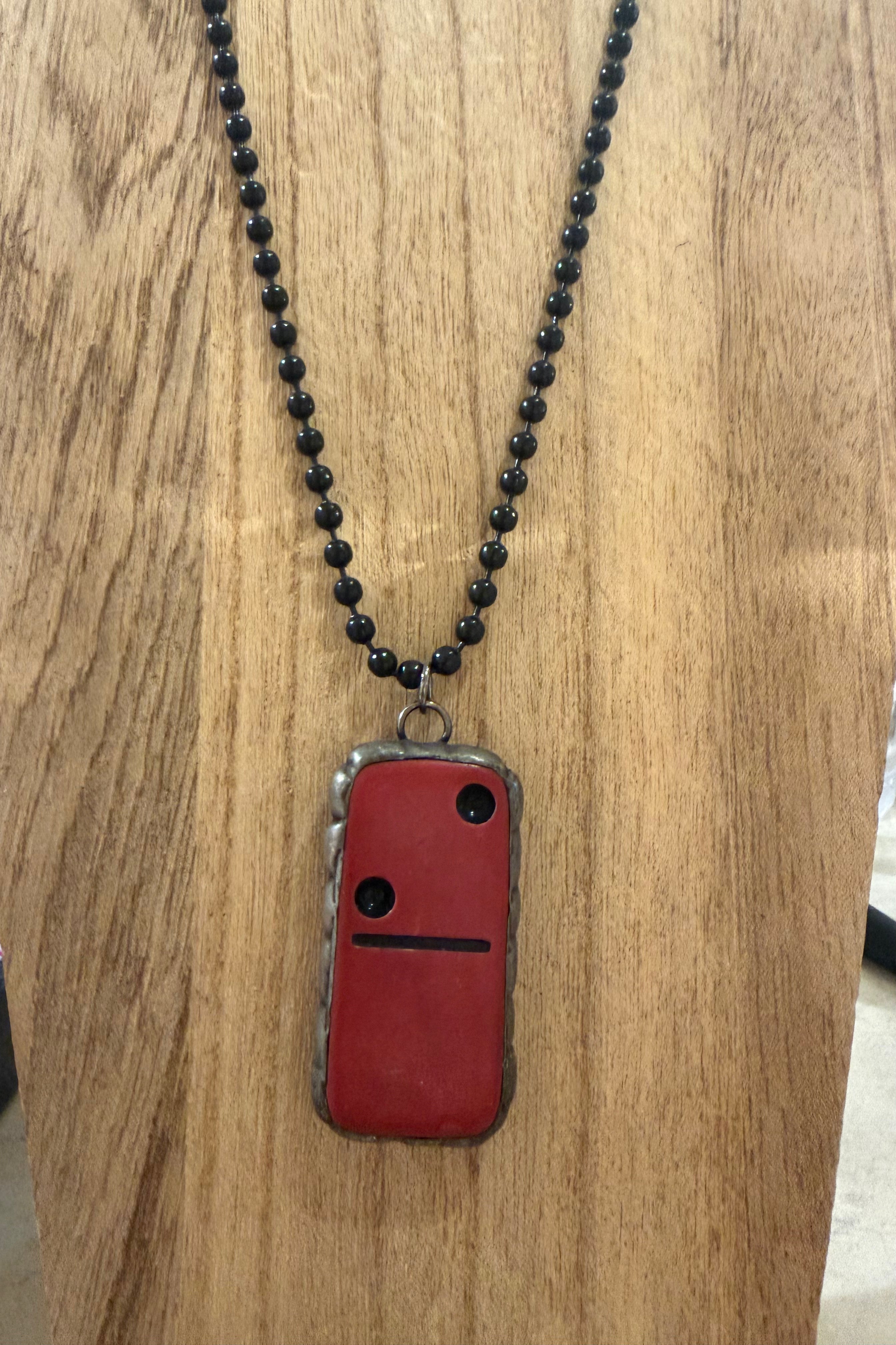 Red Domino