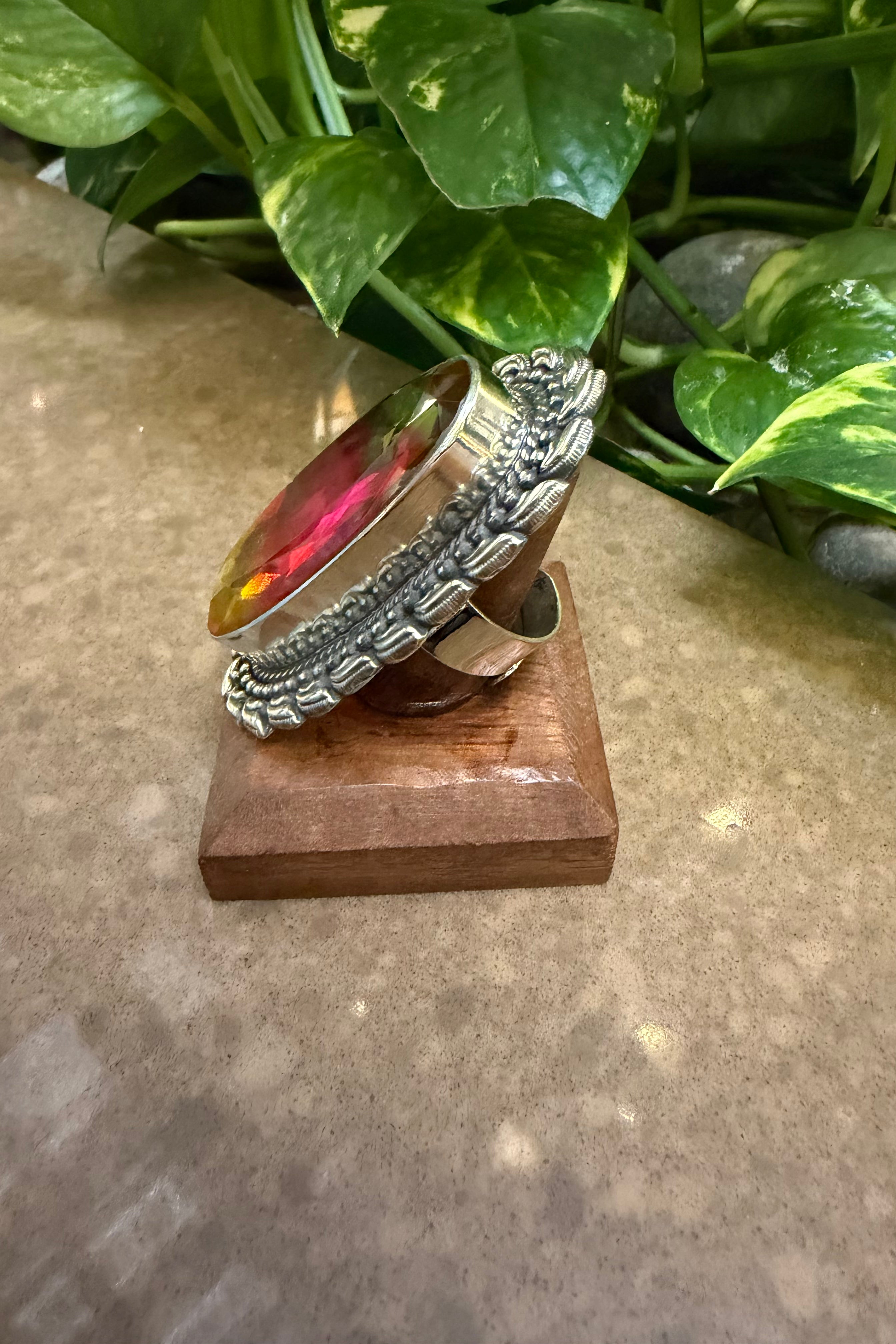 Bubblegum  In A Dish Ring