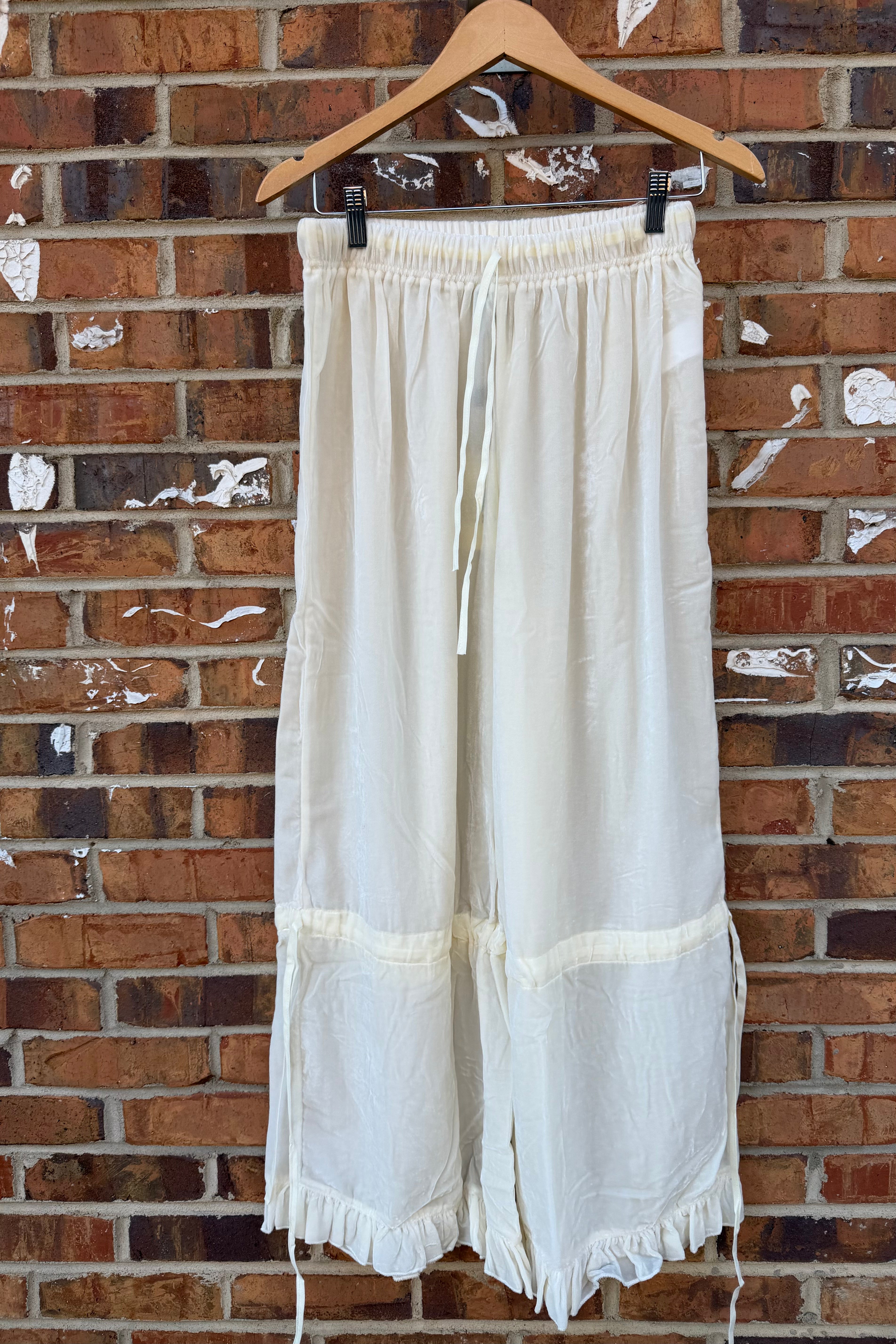 Sale - Ruffle It Up Pants