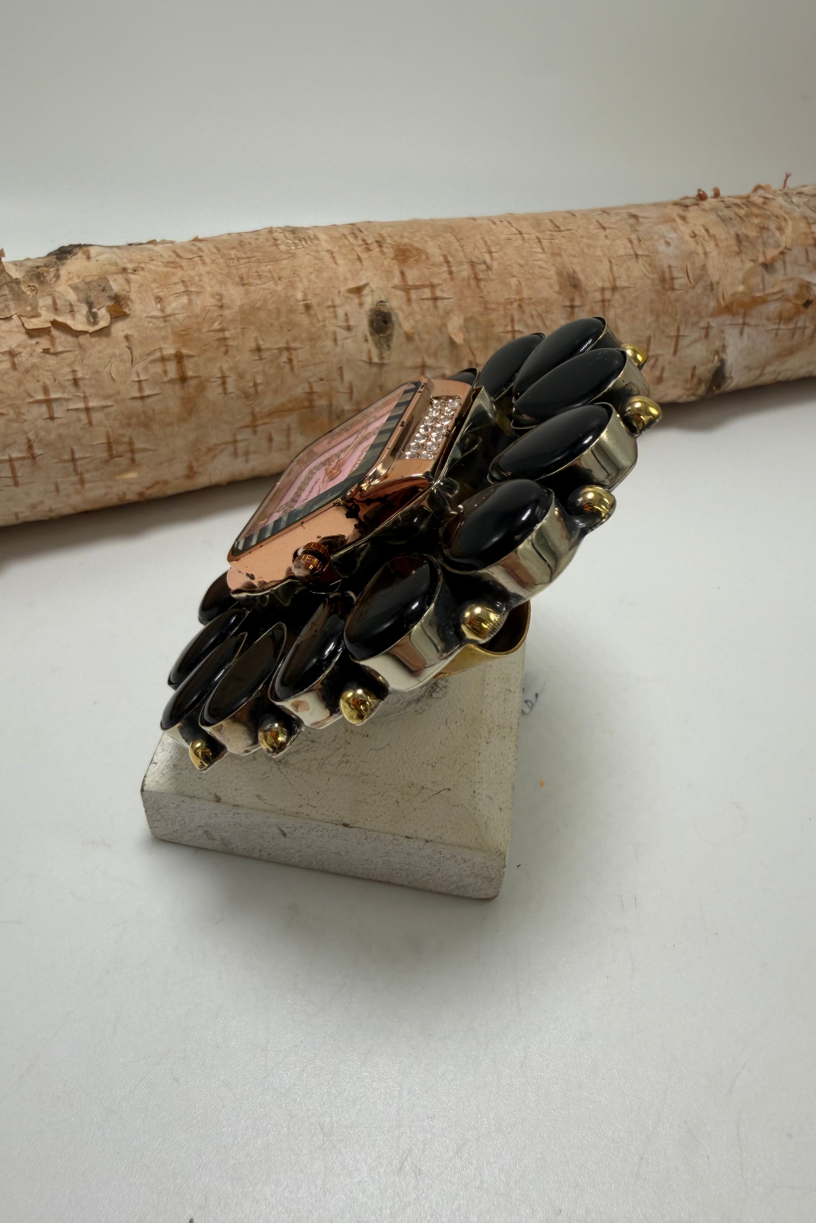 Flashing Fancy Ring