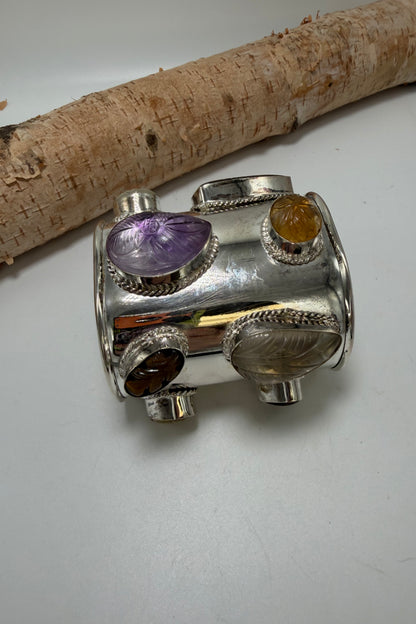The Gem Cuff 9