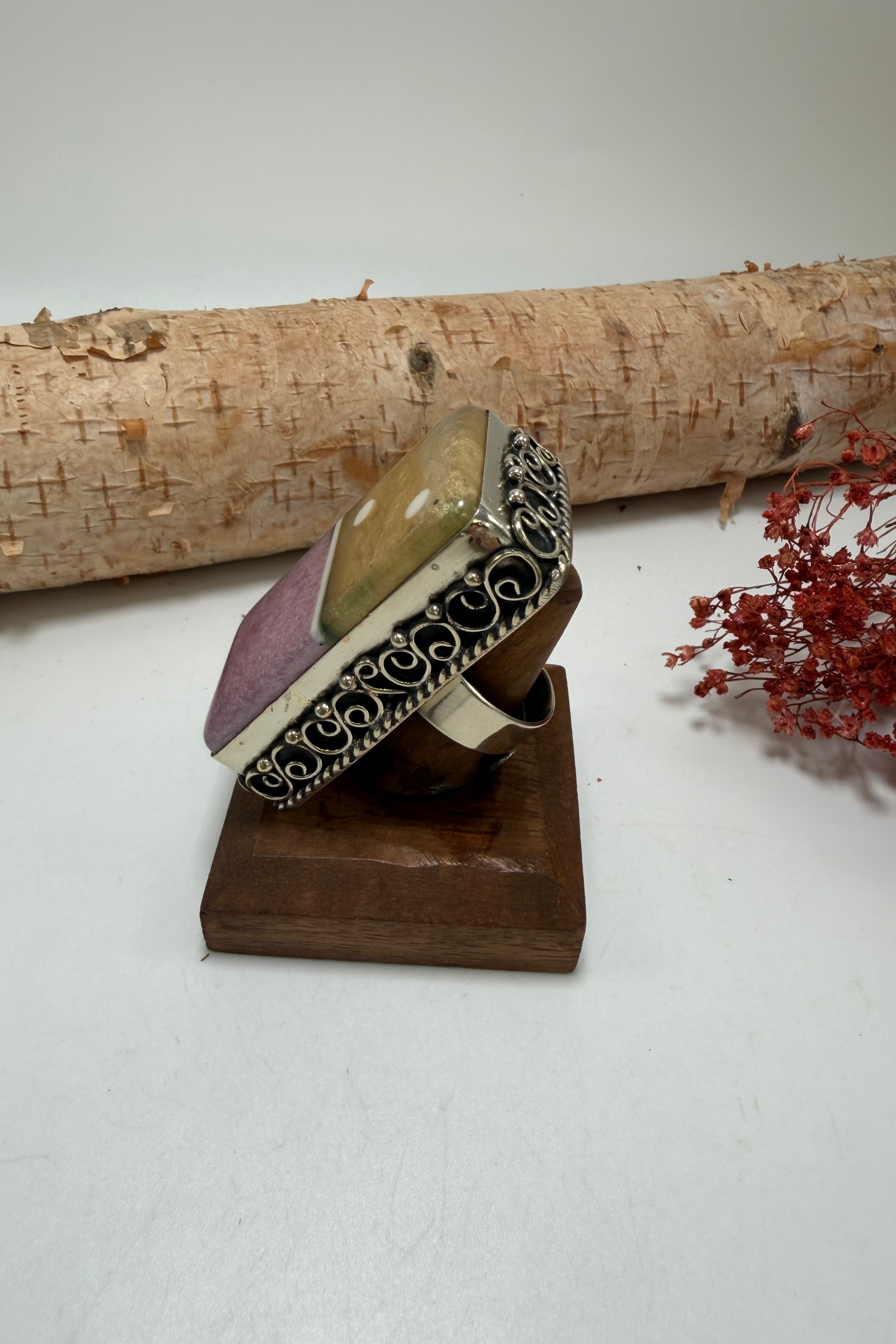 Mixed Domino Ring
