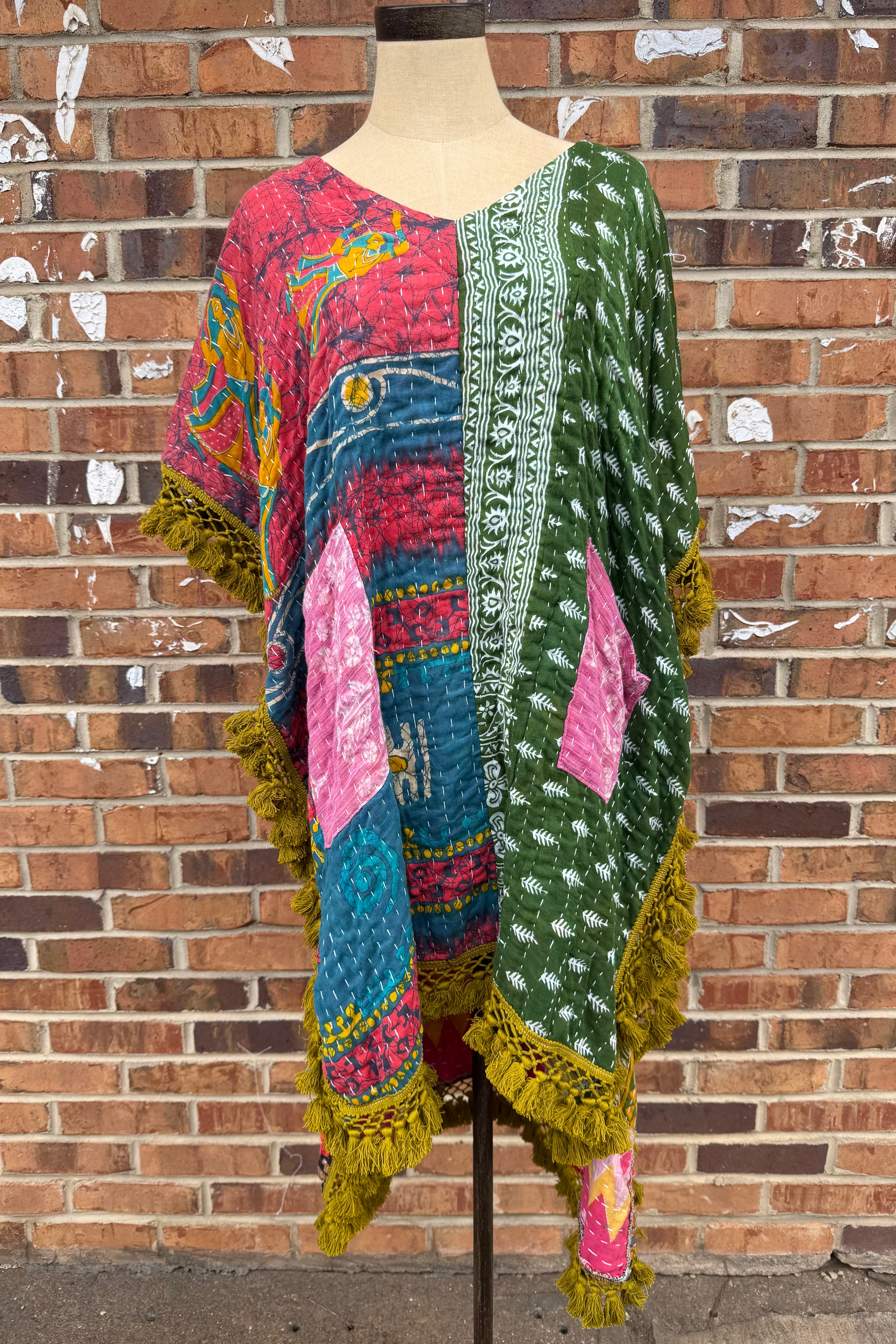 Day Dreamer Kantha Poncho Top - Combo 8