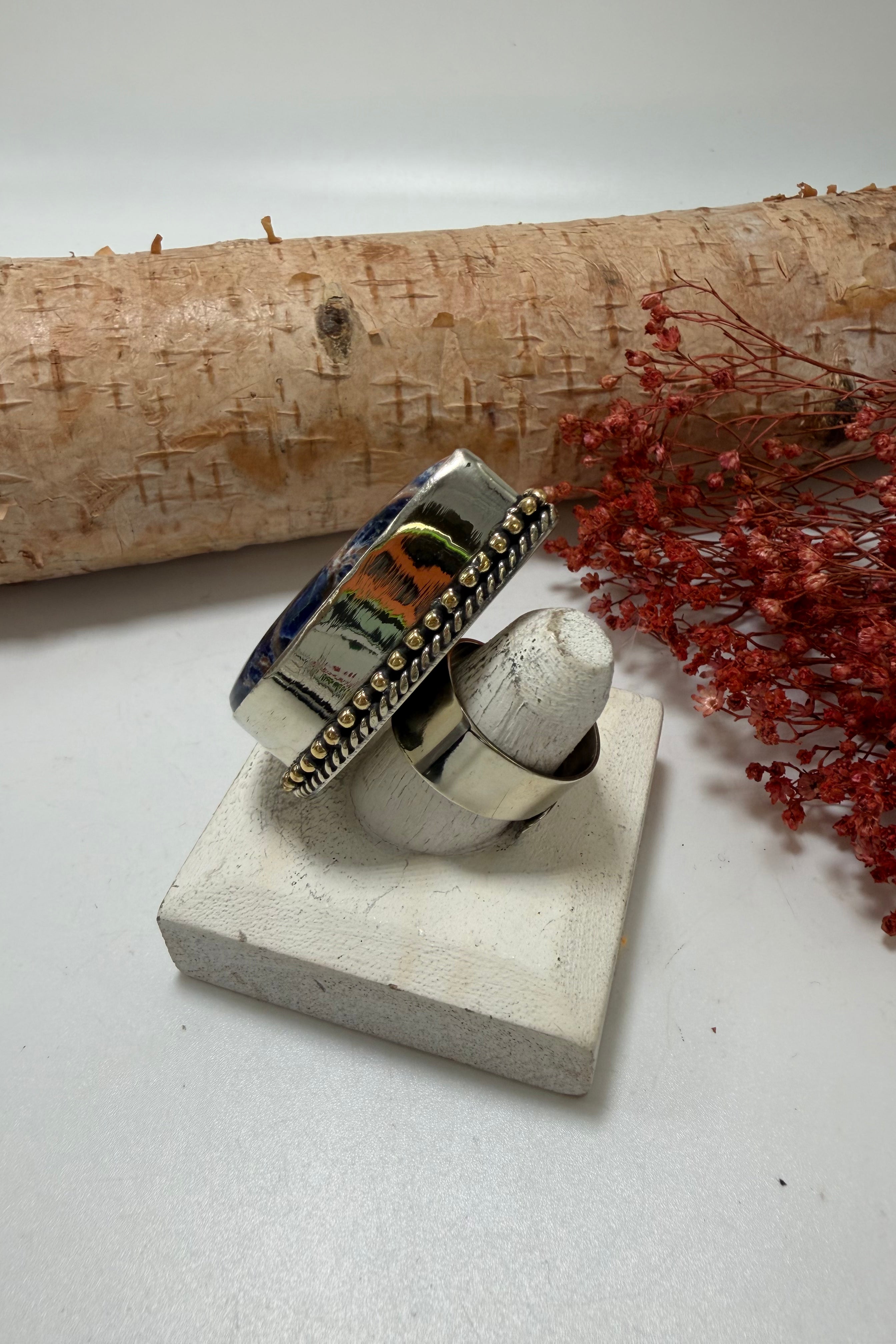 Sway This Way Ring