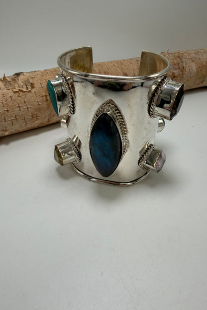 The Gem Cuff 3