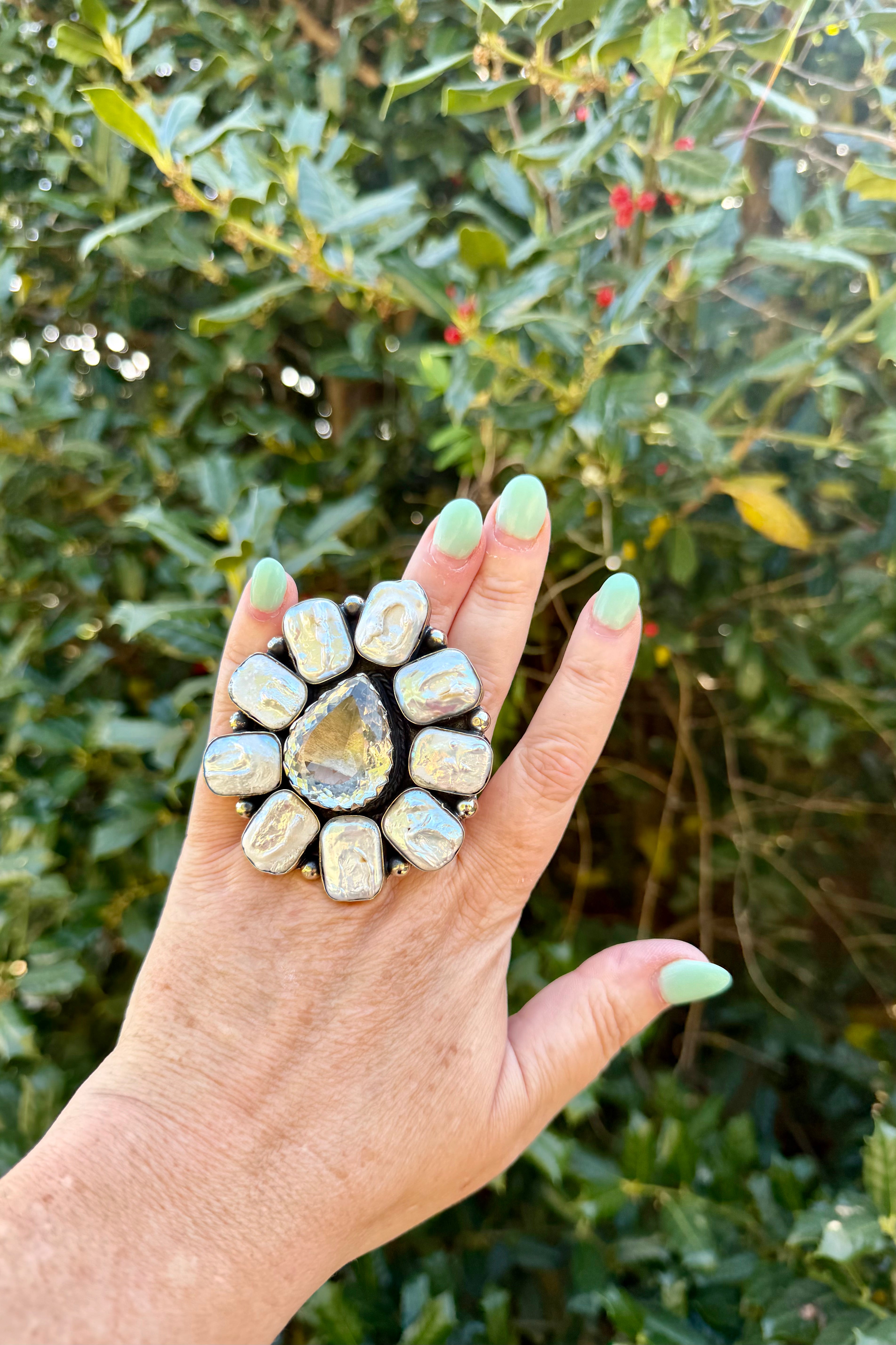 Tear Drop Inside Quartzs & Pearl Ring