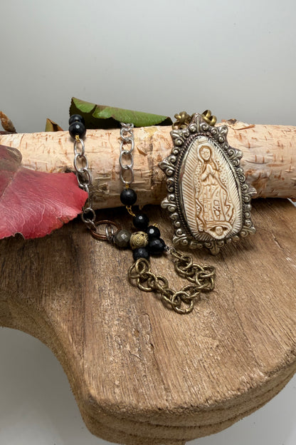 The Lady Handmade Necklace