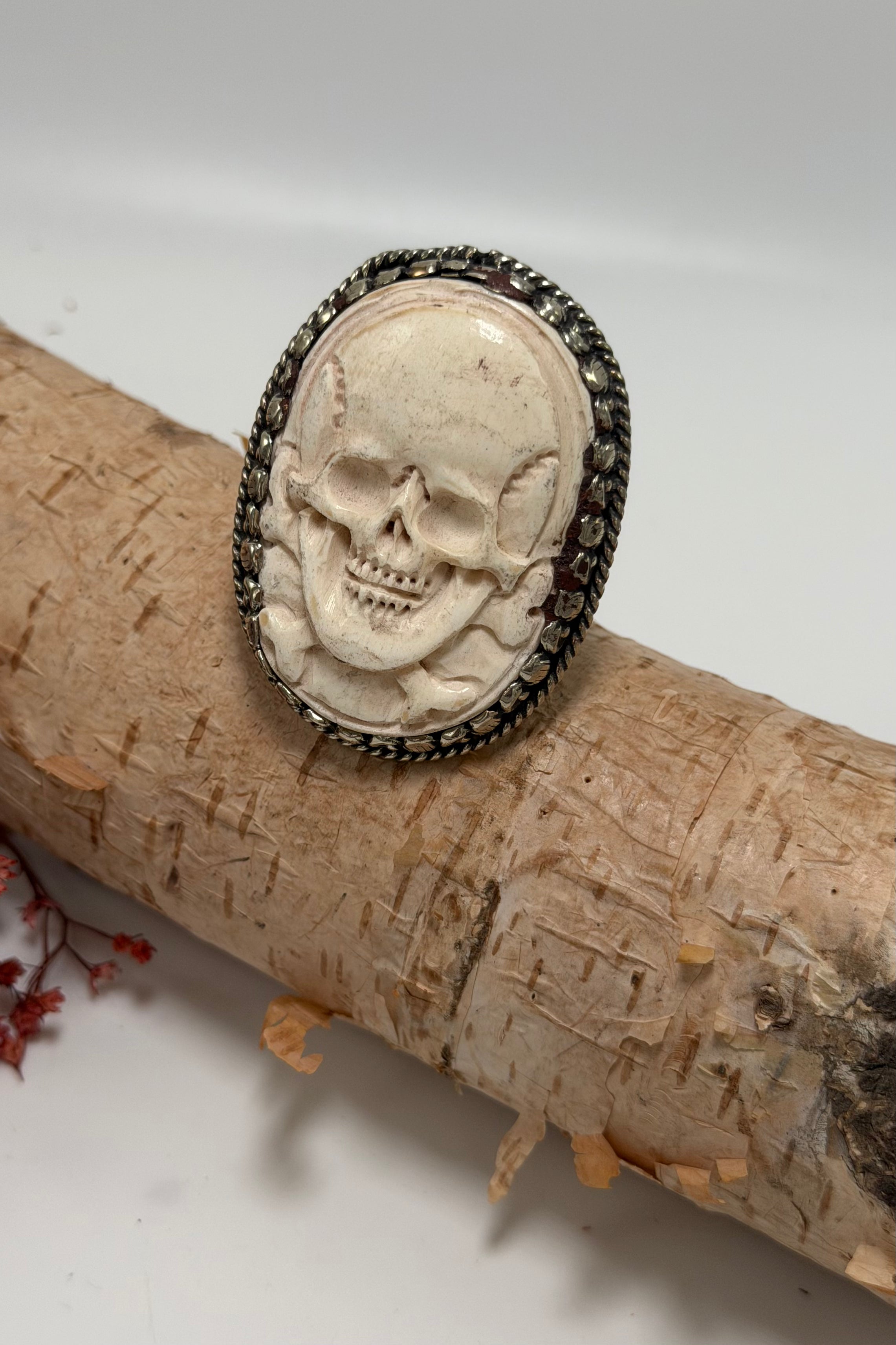 Skull Ring