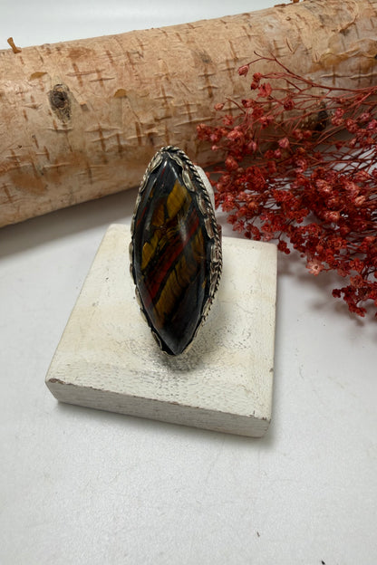 The Small Statement Ring