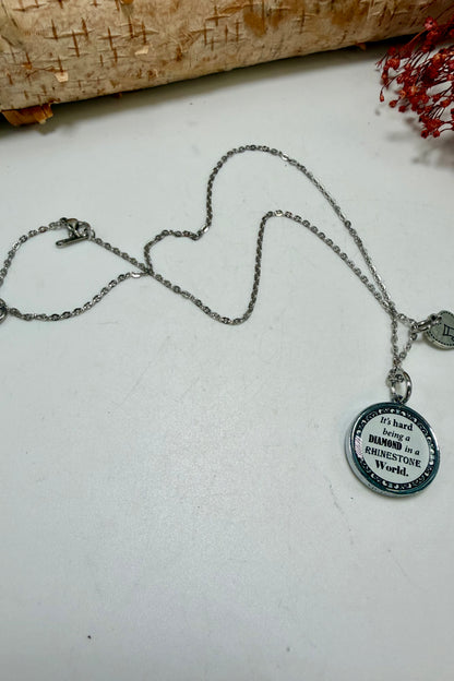 Simply Dolly Necklace