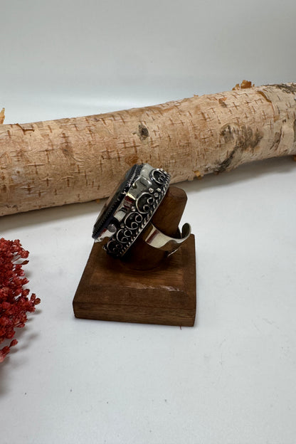 Black Abyss Watch Ring