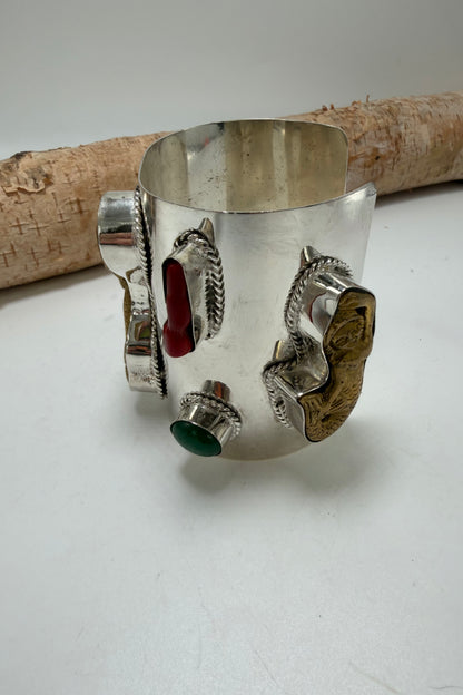 The Gem Cuff 4