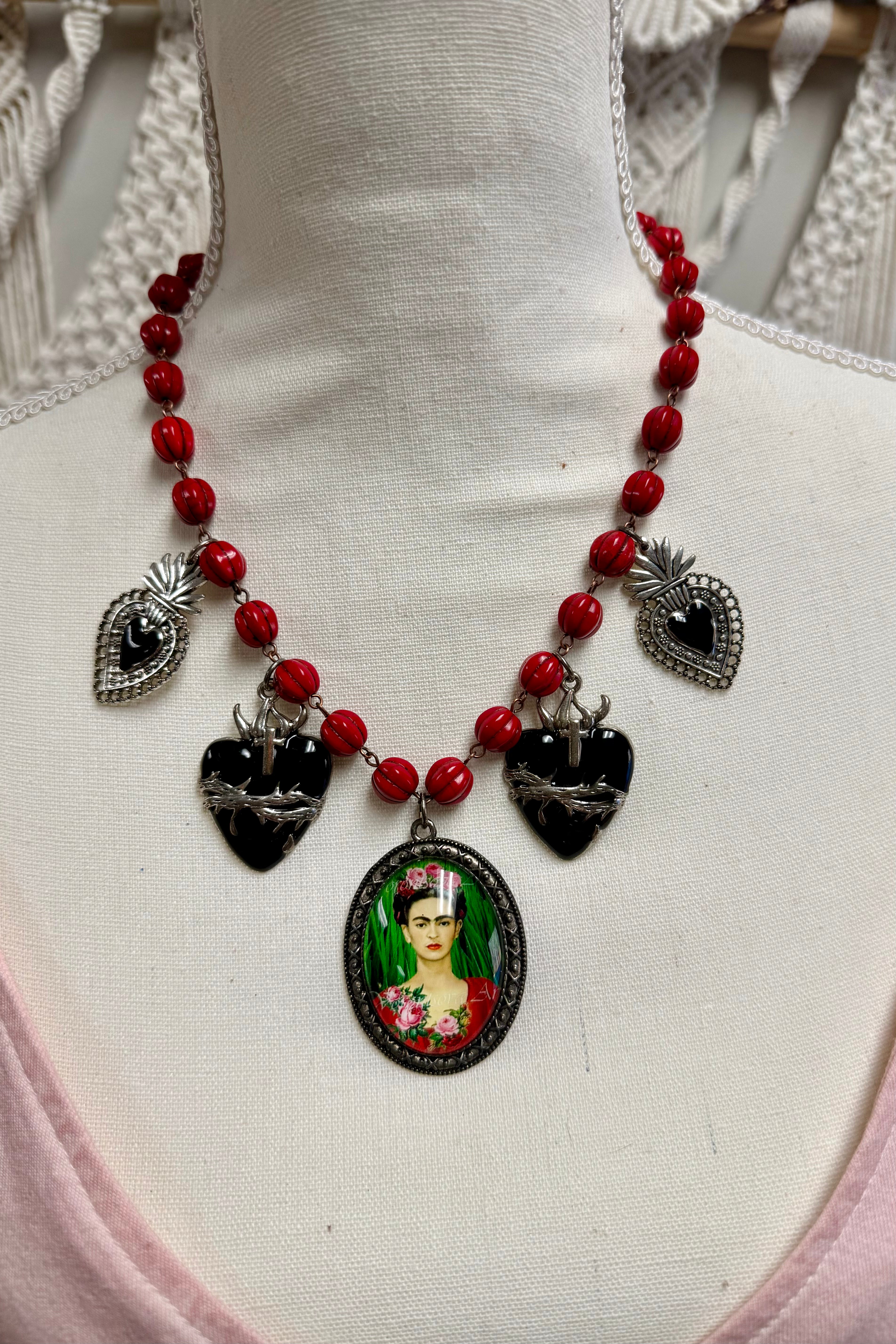 Frida in Red Necklace
