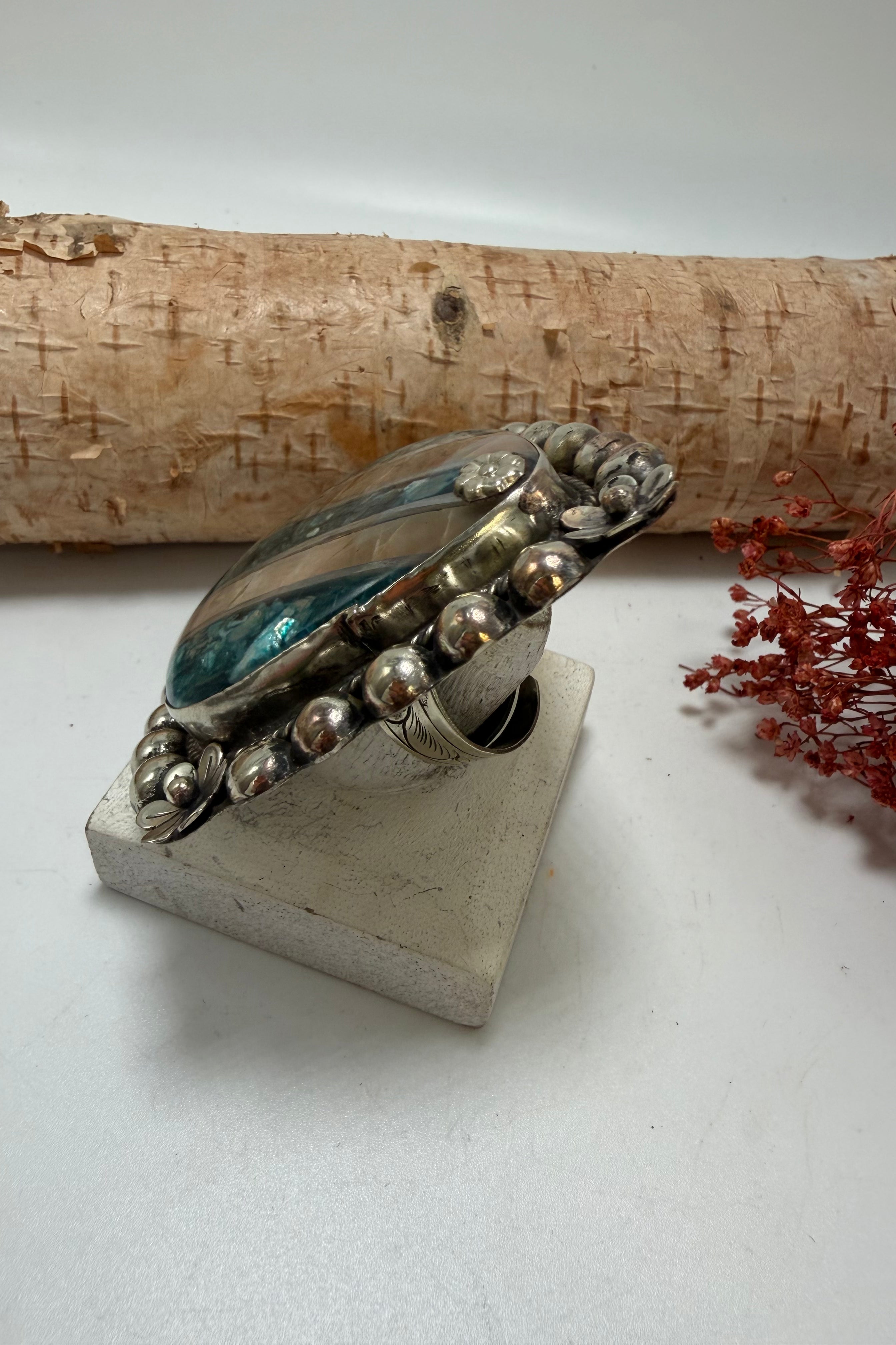 Landing Strip Ring