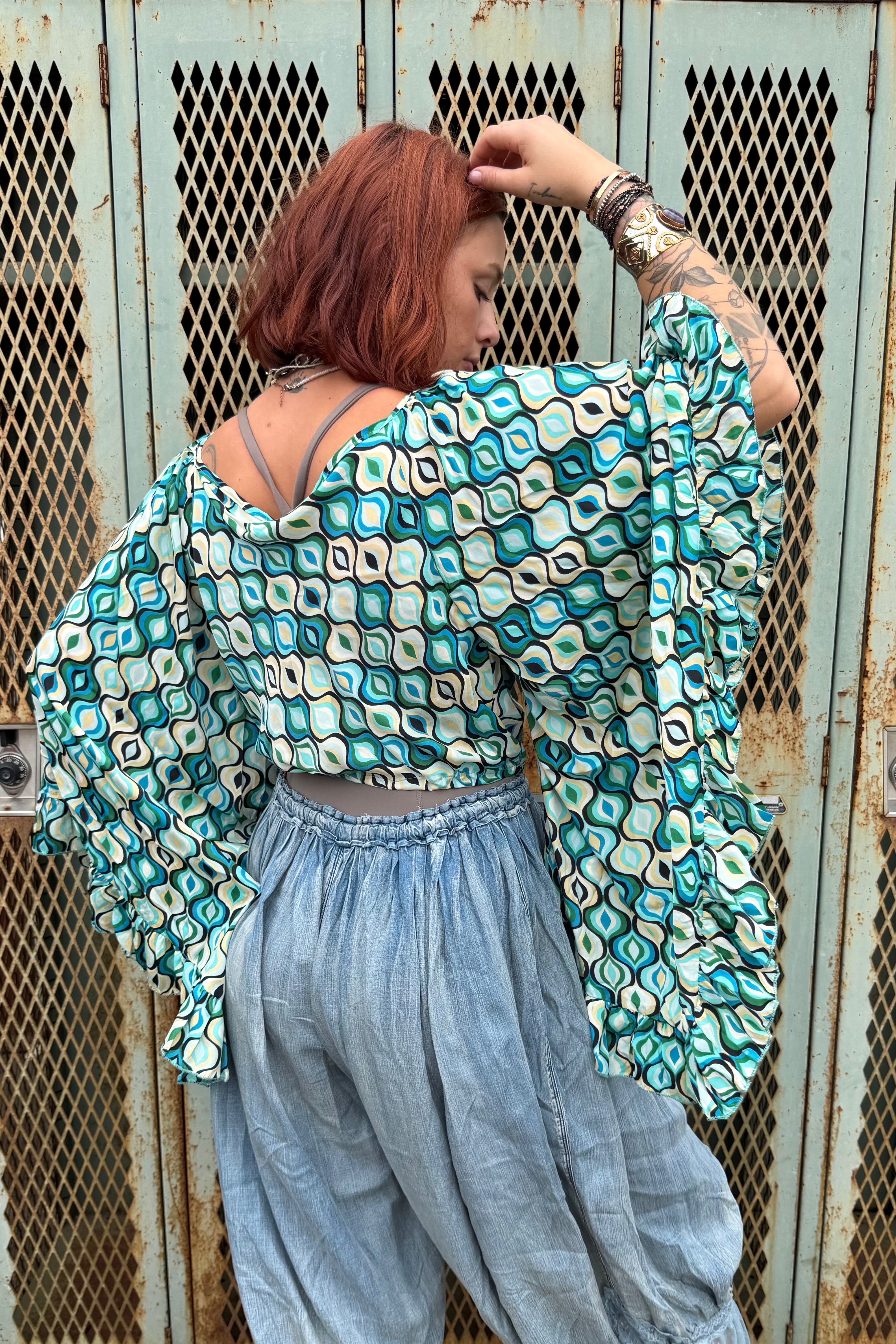 Butterfly Center Cinched Top Combo D