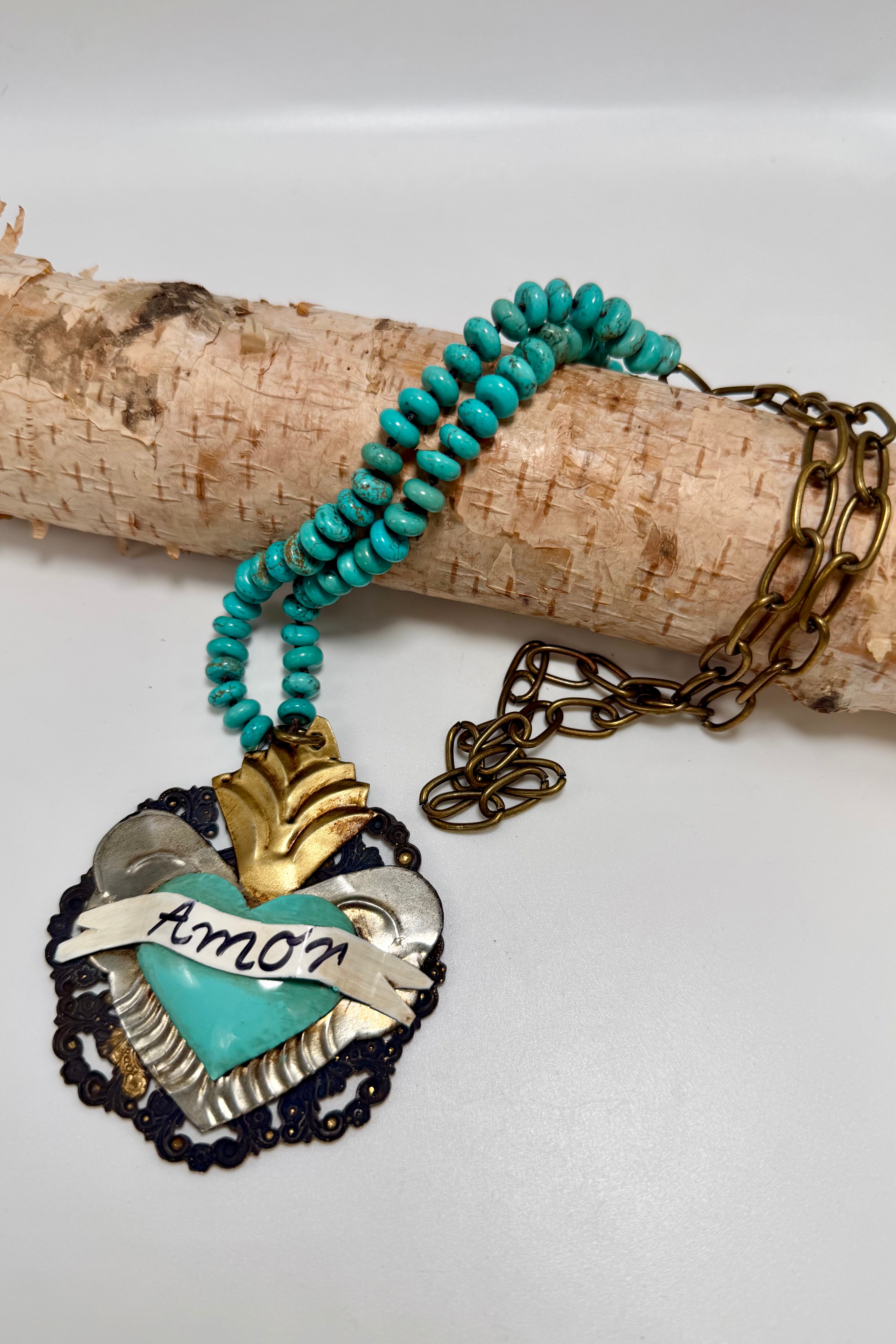 Amor Necklace