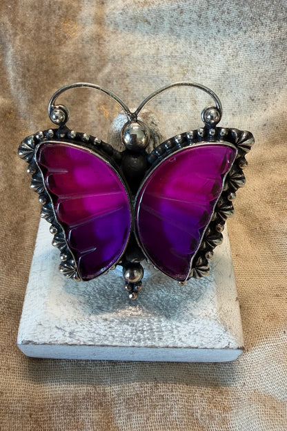 Flutterby Plain Style