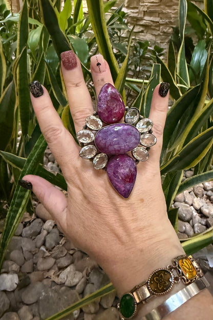 She’s A Must Ring (P)