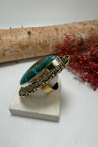 The Trippy Teardrop Ring