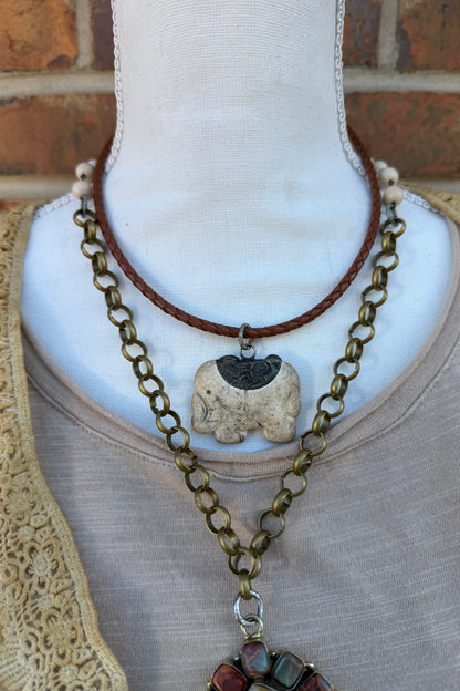 Elephant Chocker