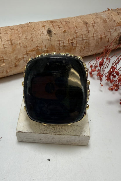 Hip to be Square Ring