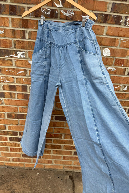 Weekend Barrel Jeans