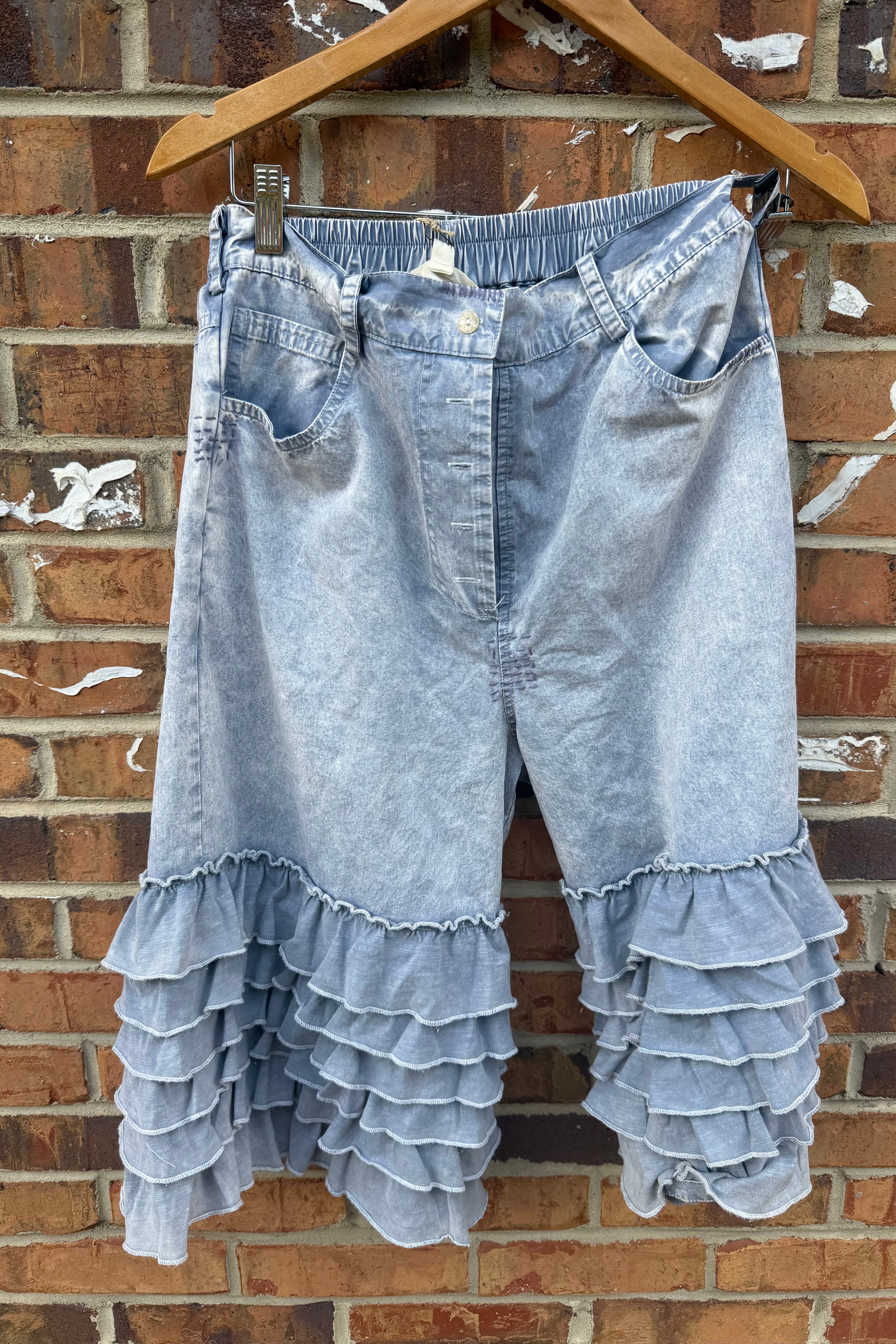 Ruffle My Feathers Bloomer Shorts