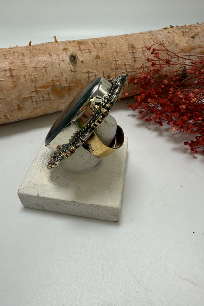 Midnight Breeze Ring