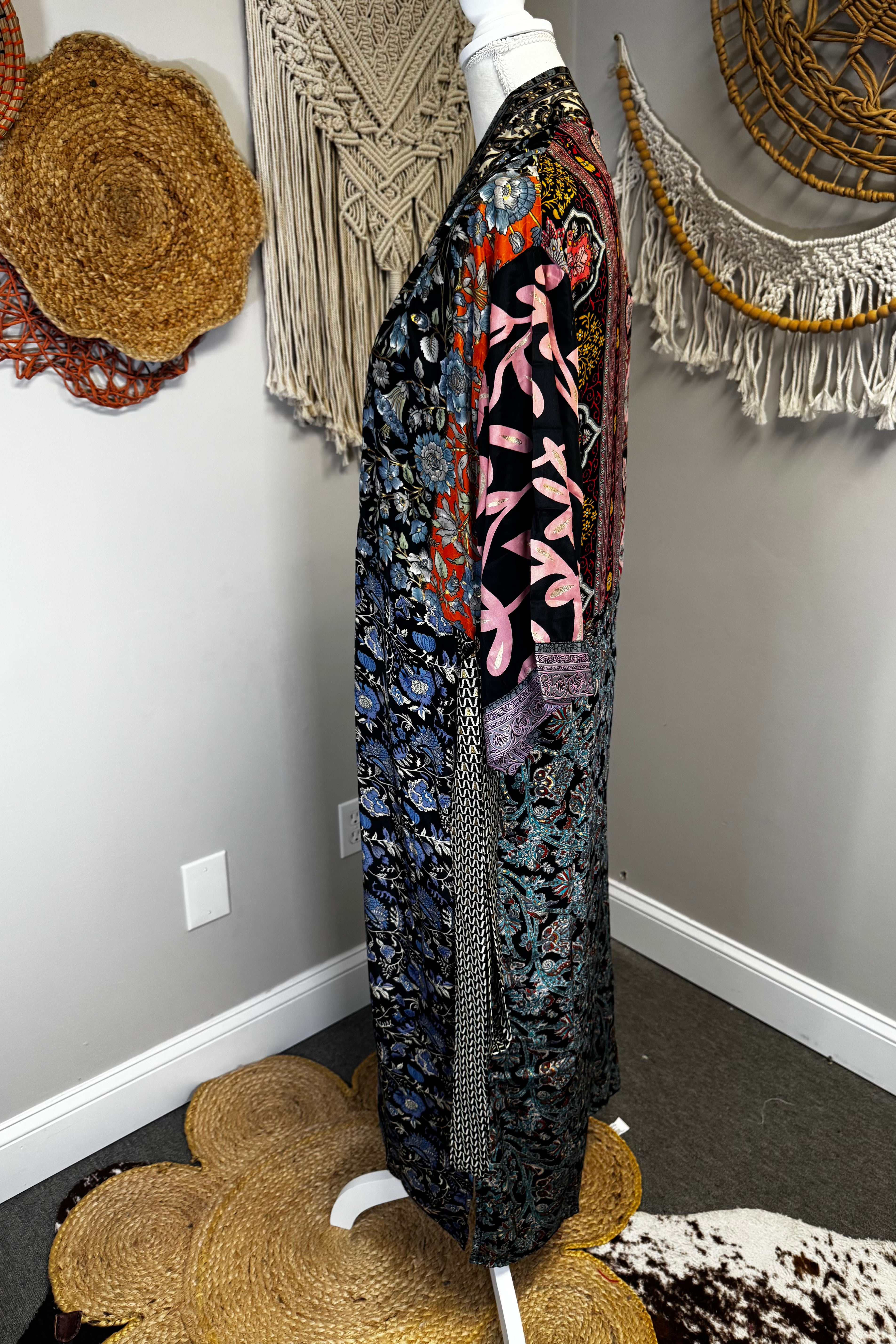 Poly Silk Kimono Combo O