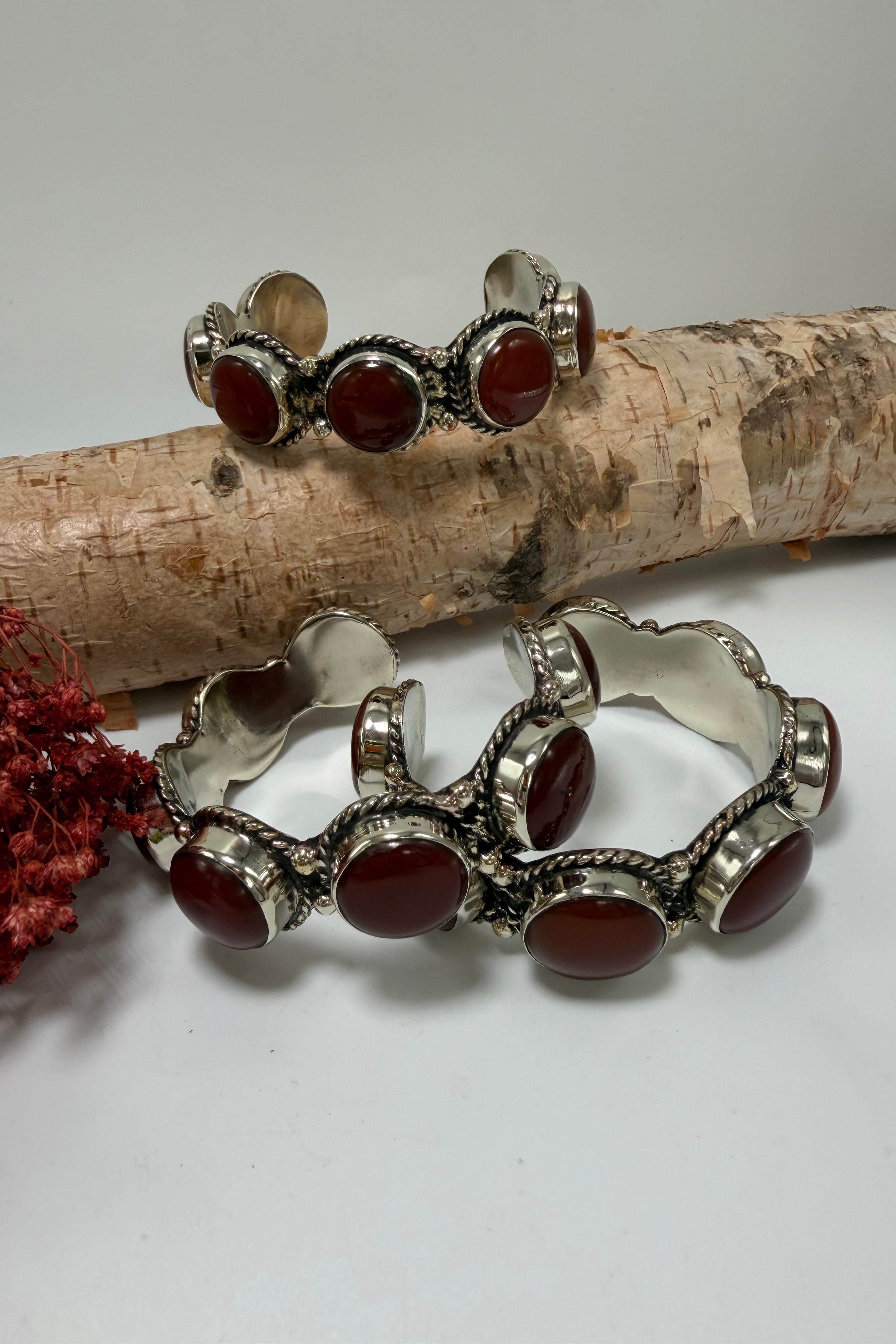 Red Cuff