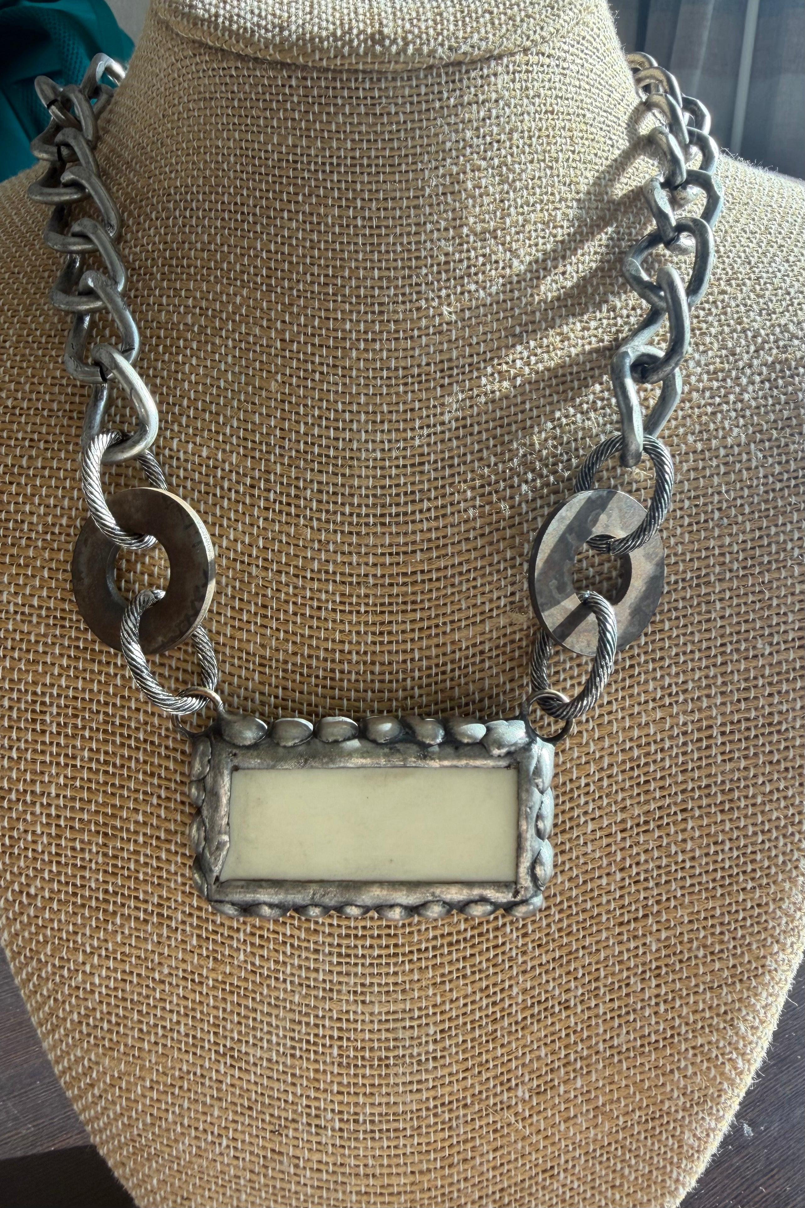 2s Necklace