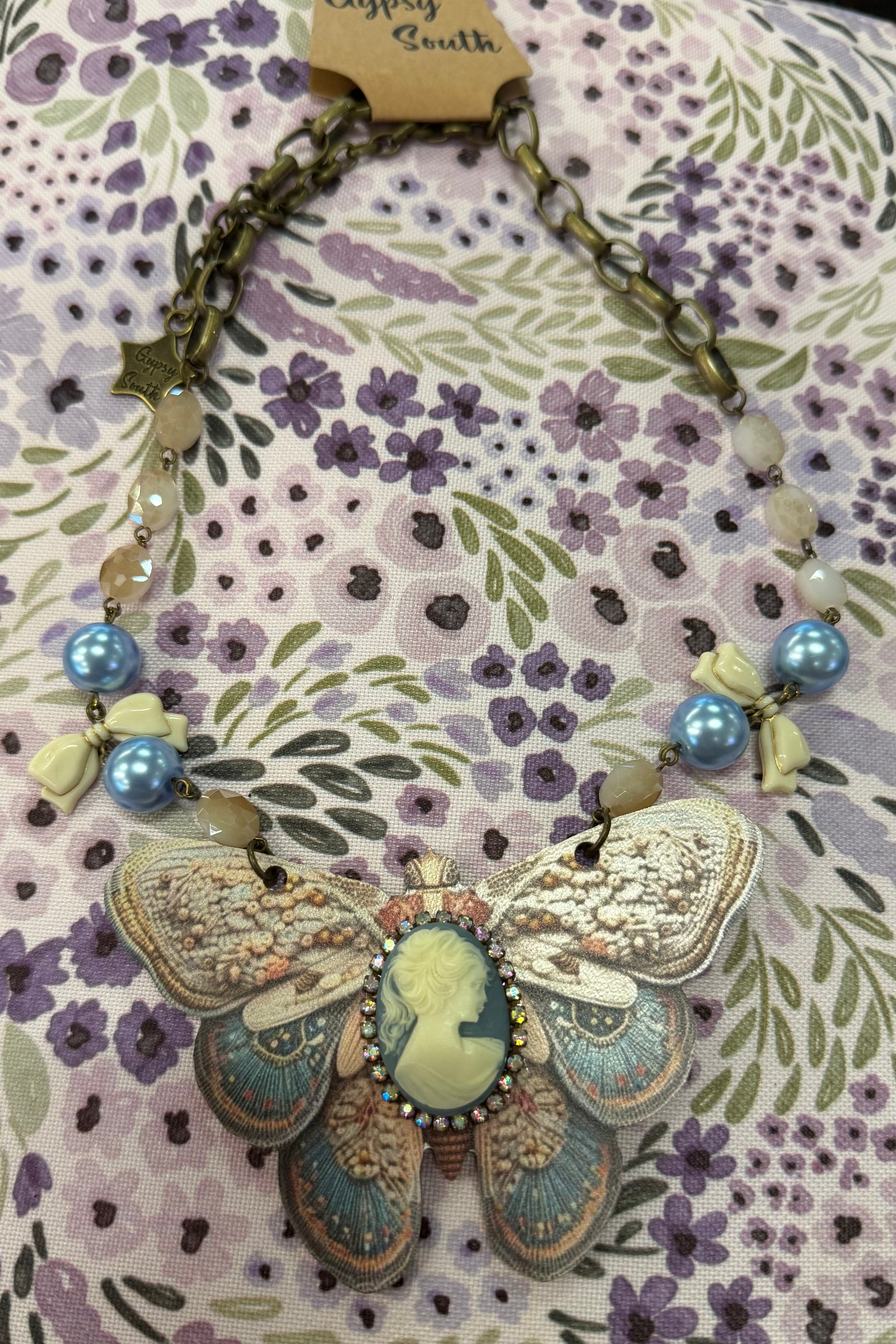 Lady Madam Necklace