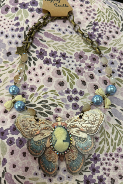 Lady Madam Necklace