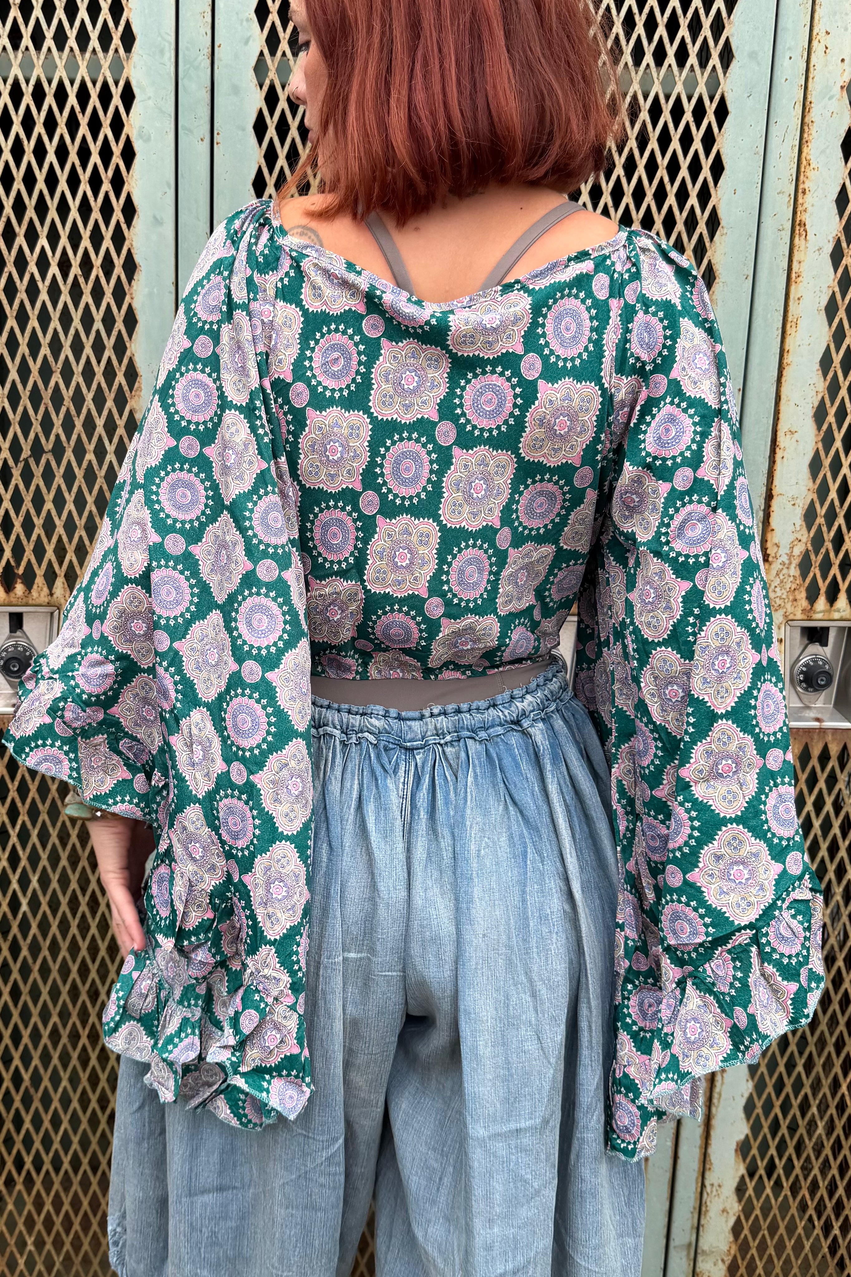 Butterfly Center Cinched Top Combo E