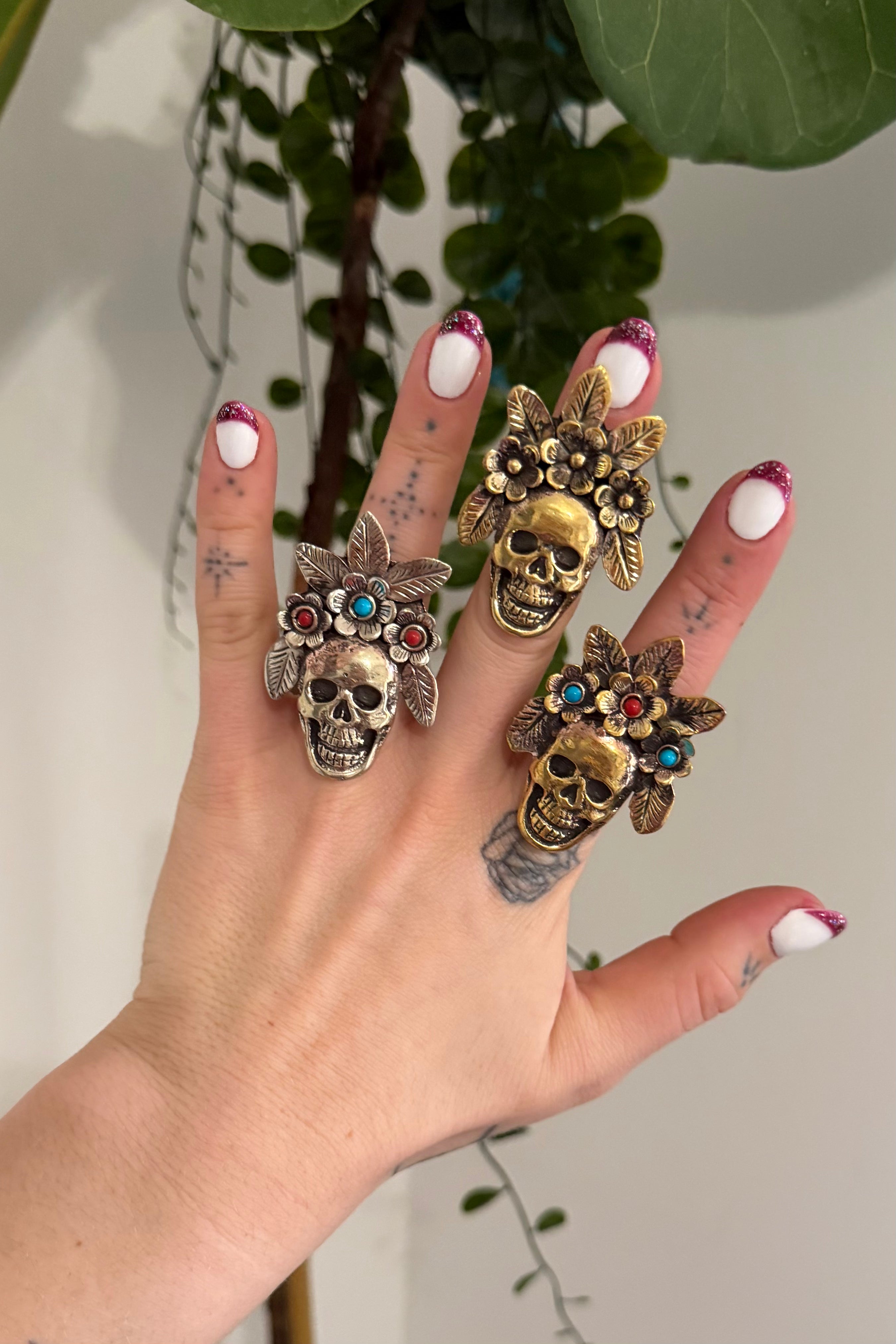 Statement Golden/Silver Sugar Skull Ring