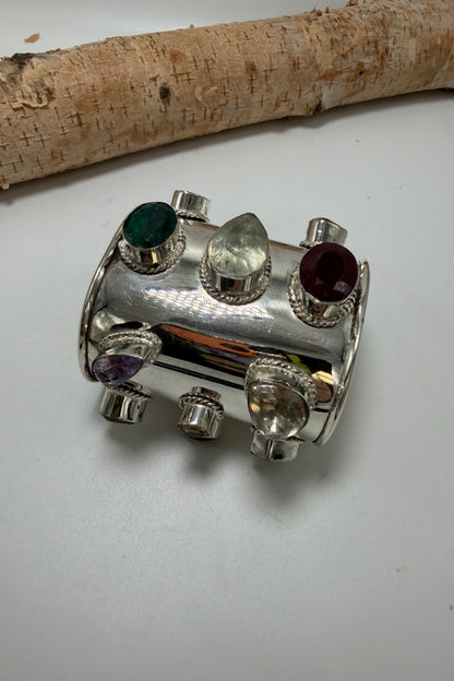 The Gem Cuff 10