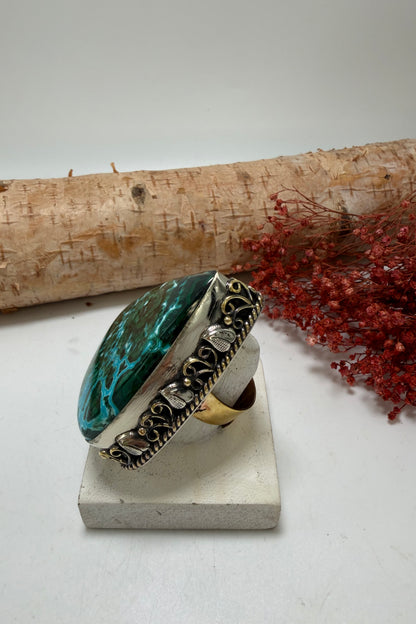 Splish Splash Teardrop Ring