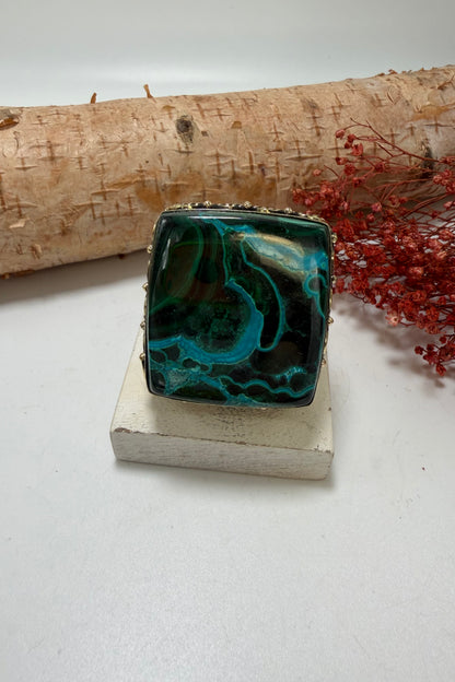 Square Waves Ring