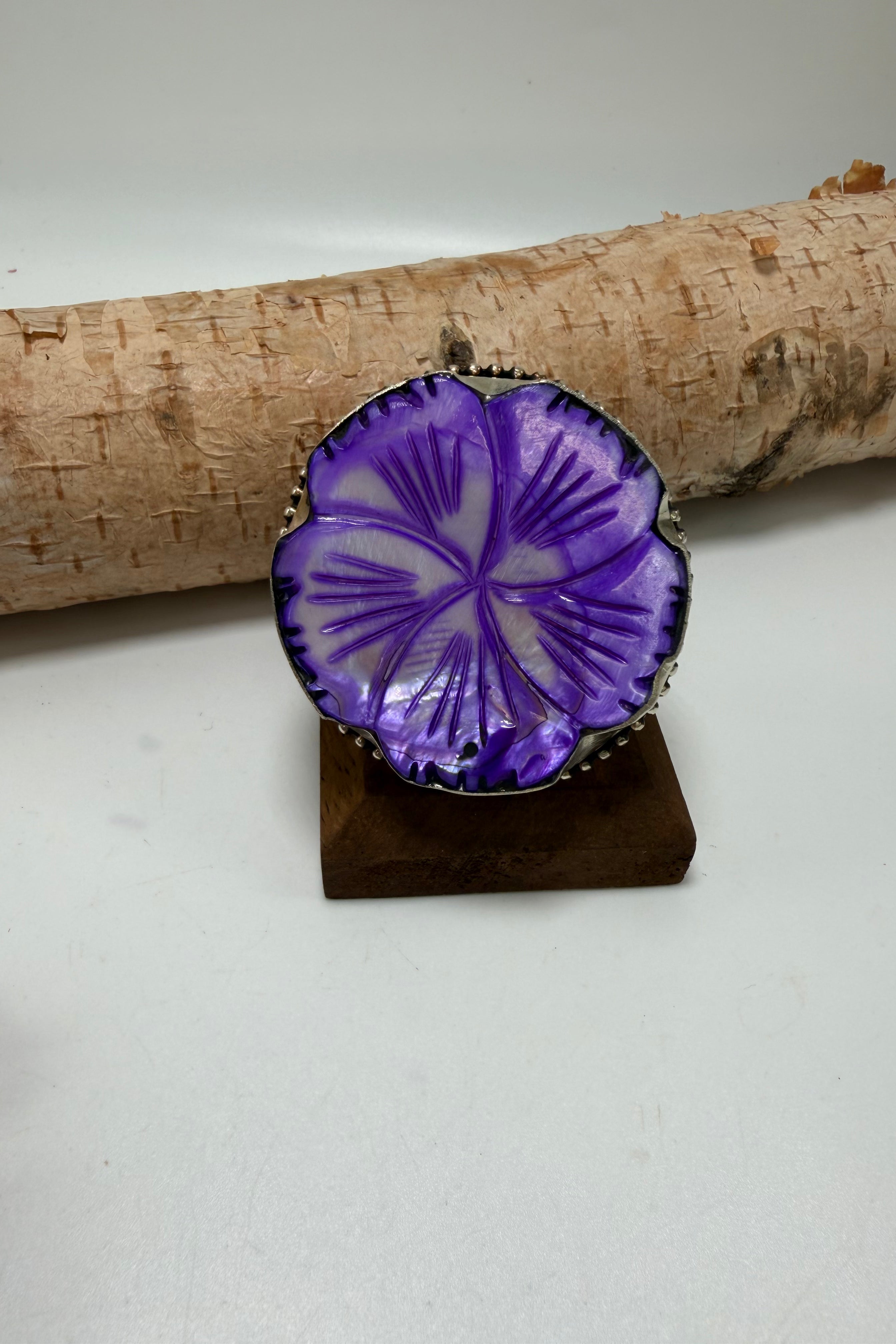 Dreaming in Flowers Resin Shell Ring