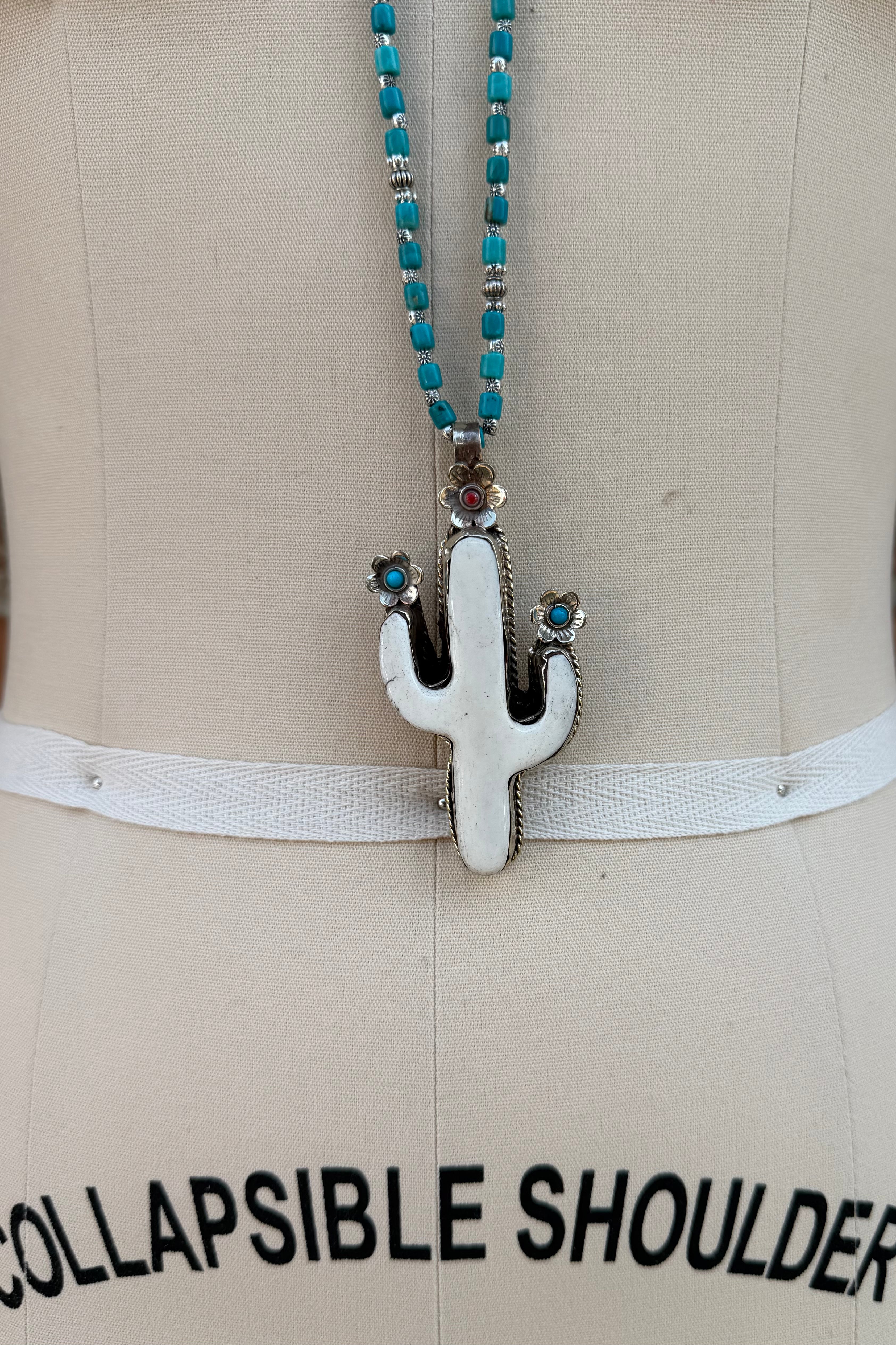 In The Desert Heat Necklace