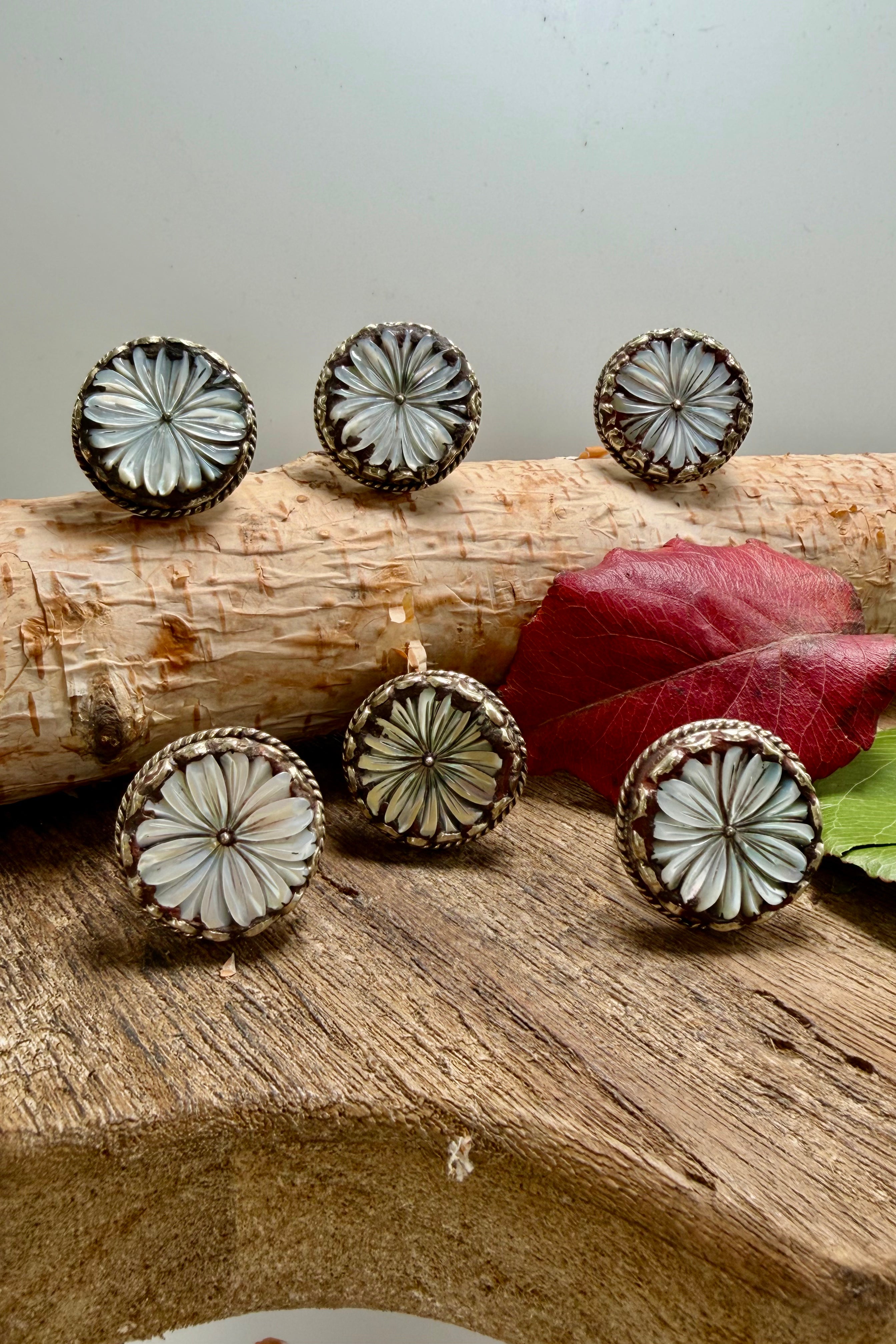 Sale Flower Circle Small Ring