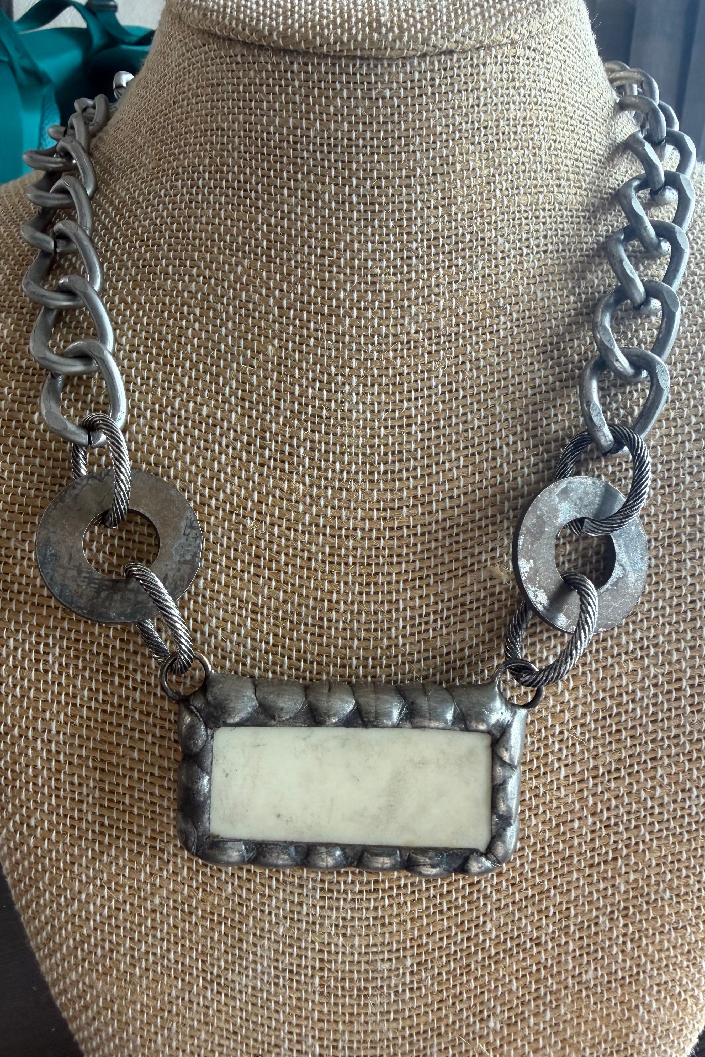 4+4 Necklace