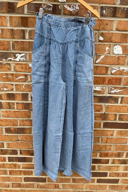 Weekend Barrel Jeans