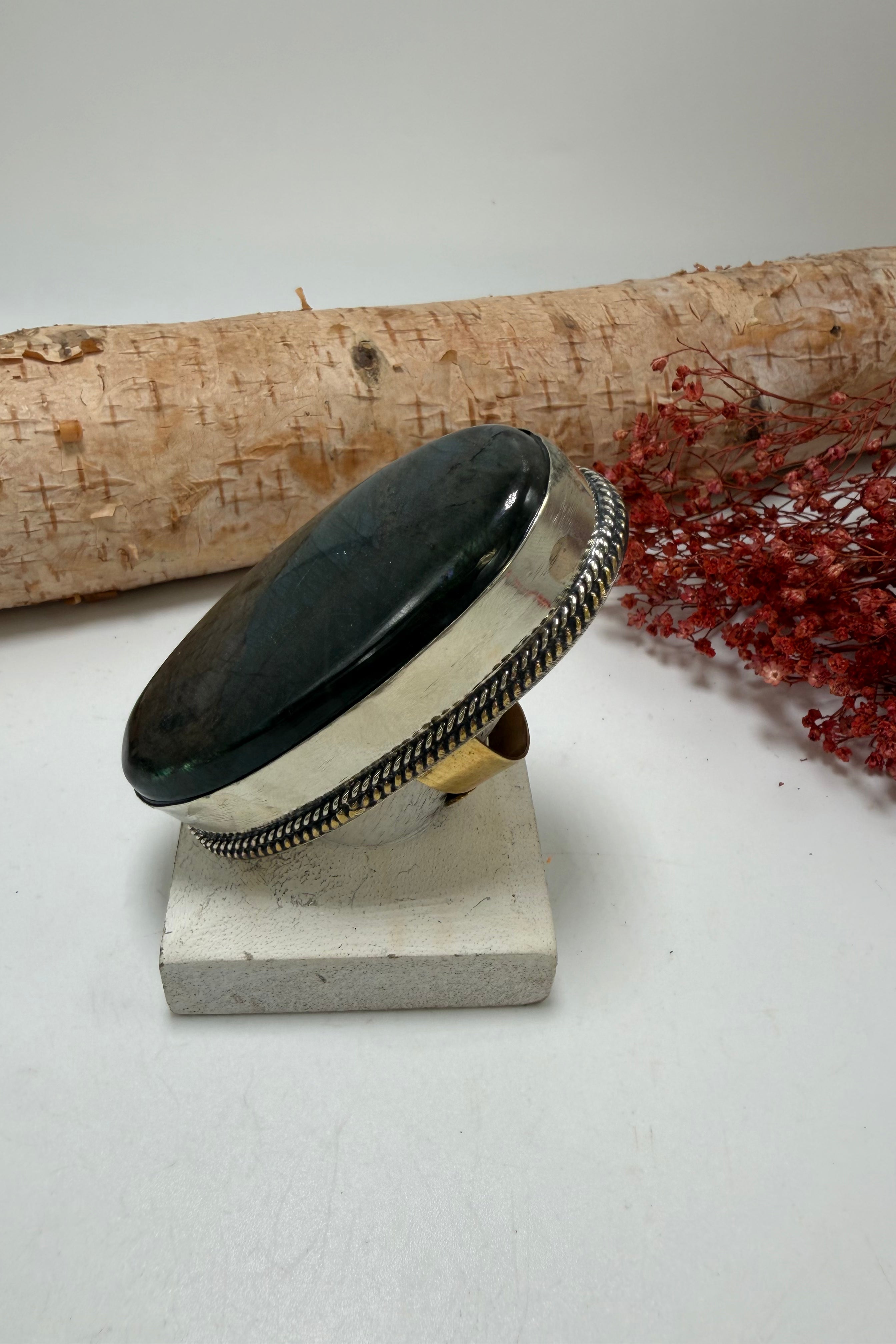 Into The Depth Ring