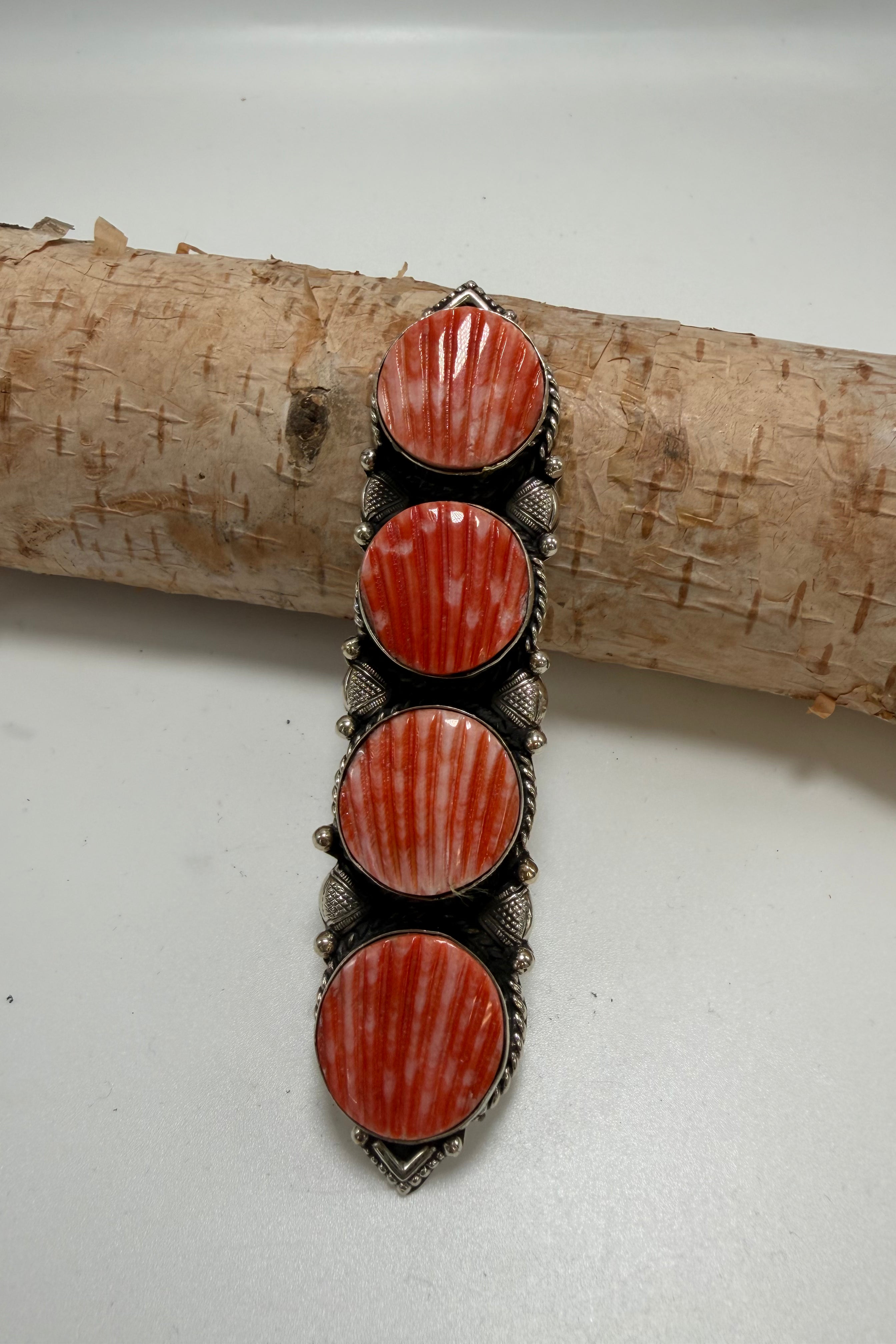 4 Circles Shell Ring