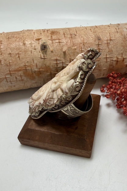 The Lady and Lion Ring