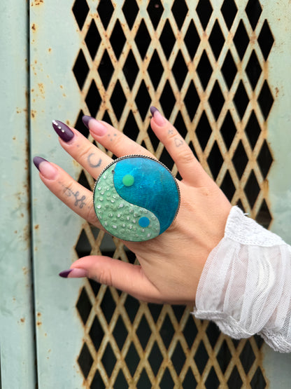 Ying Yang in Blues Ring